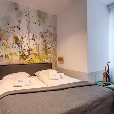 Apart-invest Gimnazjalna 3 שצ'קלארסקה פוראובה